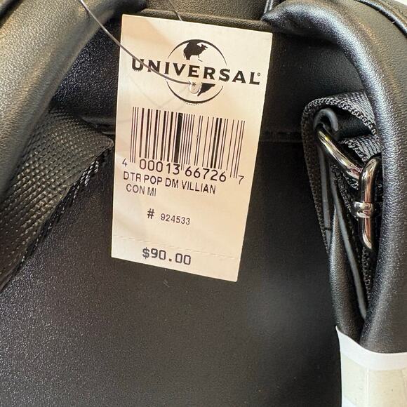 Loungefly Villain-Con Minion Mini Backpack and Villain-Con Wallet Set - Picture 5 of 8